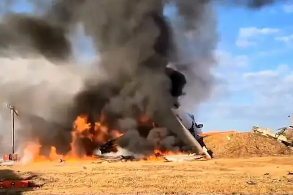 Avião explode e deixa 179 mortos neste domingo (vídeo)