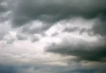 Segunda-feira de calor e pancadas de chuva em RO