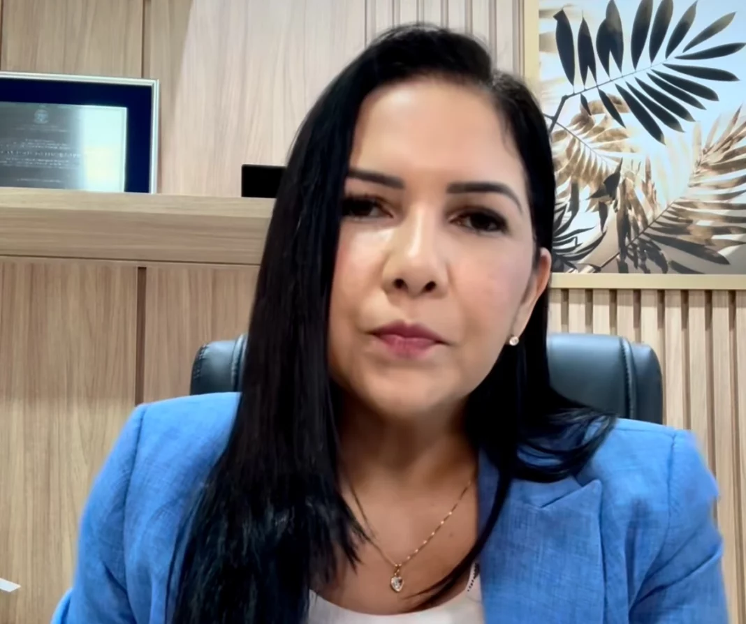 Deputada rondoniense anuncia divórcio após marido fazer proposta indecente à sua filha de 19 anos