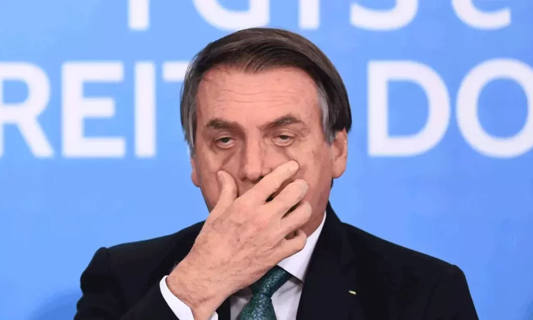 “Petistas são feias e incomíveis”: como o Maníaco do Parque, Bolsonaro ataca mulheres por ser impotente