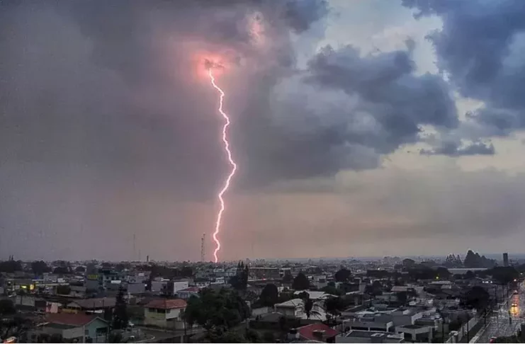 Rondônia tem alerta de temporais nesta sexta-feira (20)