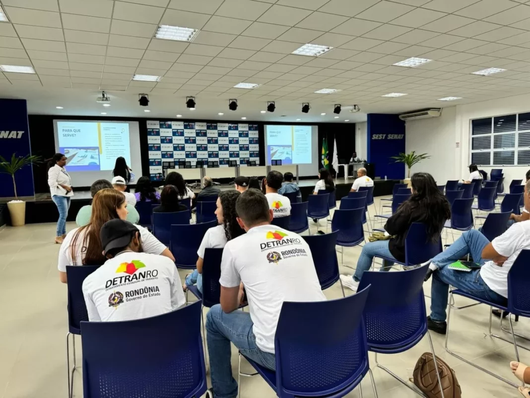 Detran realiza I Encontro Pedagógico dos Instrutores de Trânsito em Vilhena