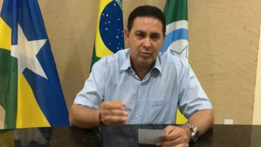 Tirou zero: diploma apresentado por prefeito ao TRE em RO era falso