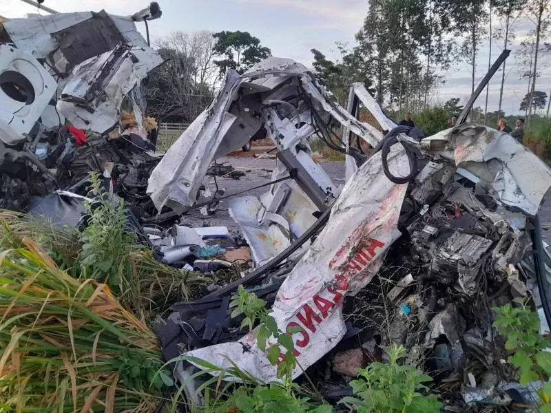 Ambulância de Vilhena invadiu pista contrária, confirma PRF