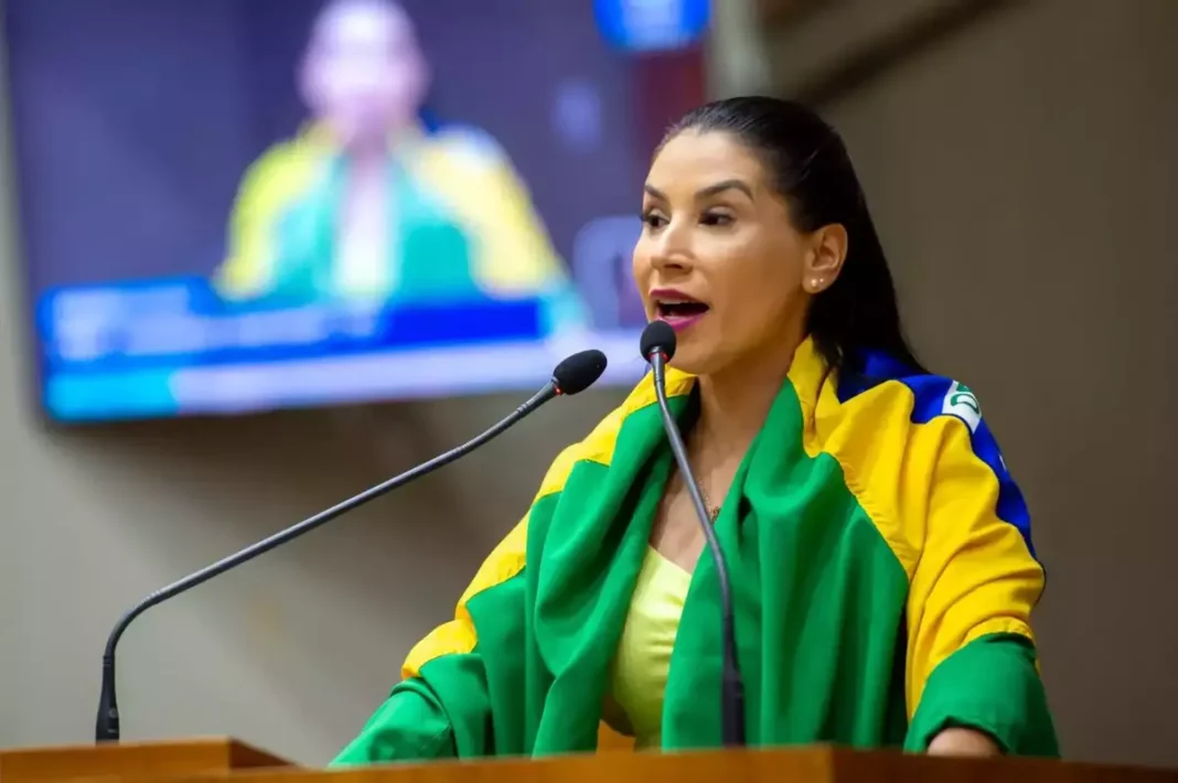 Vereadora bolsonarista diz que morte de papa é ‘limpeza espiritual’