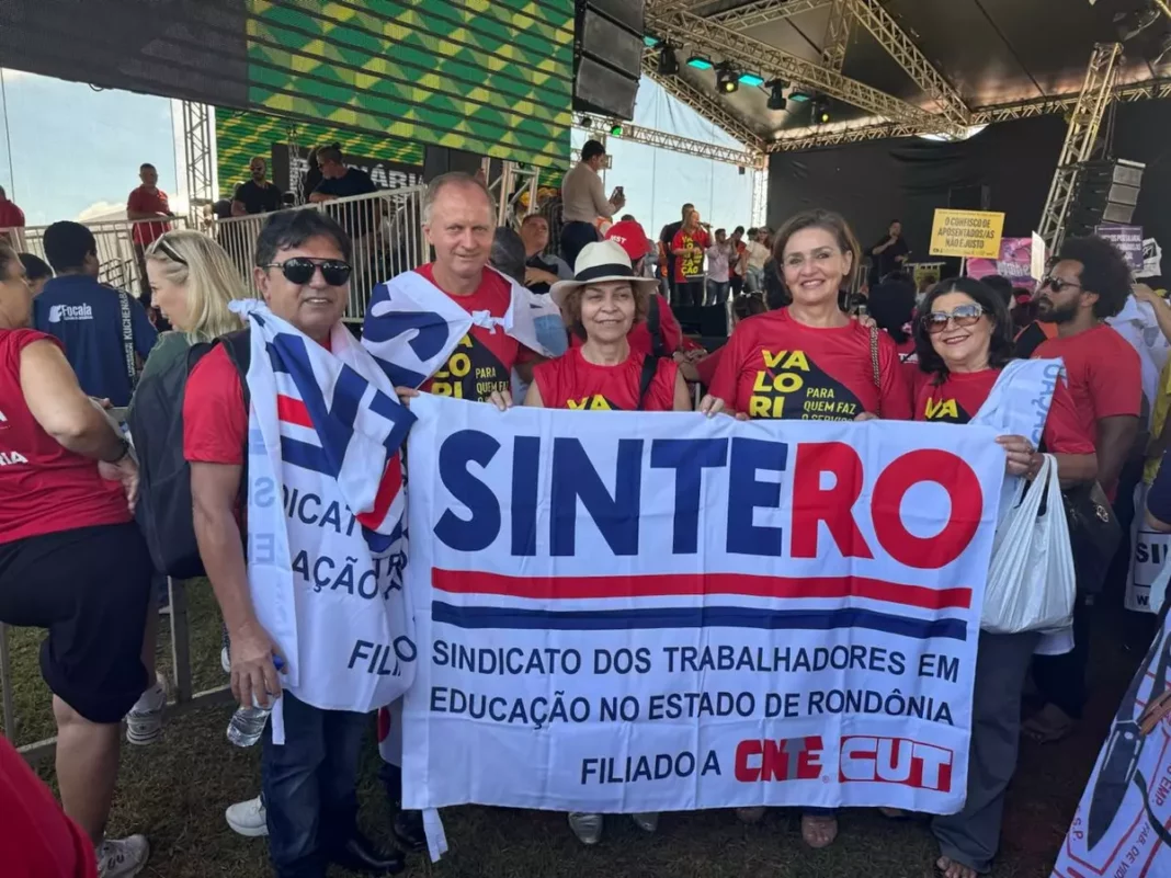 Presidente do Sintero participa da 2ª Marcha Nacional da Classe Trabalhadora em Brasília