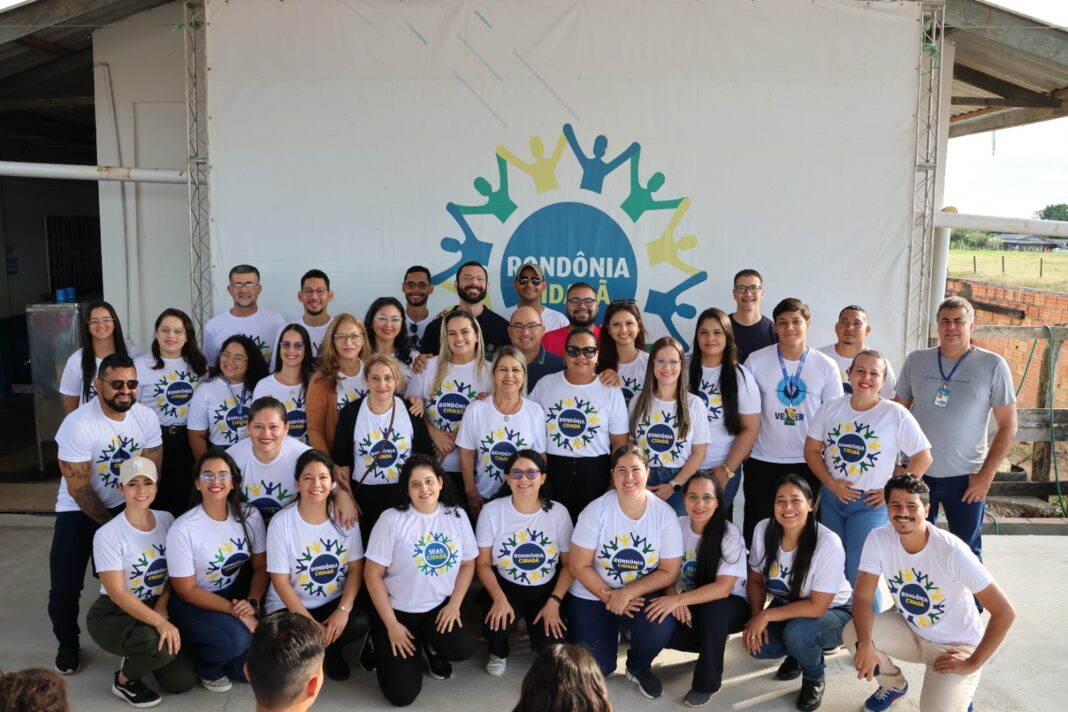 População de Novo Plano recebe serviços essenciais com o Rondônia Cidadã