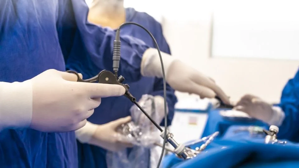 Cirurgia bariátrica: Especialista explica mudanças e impactos das novas regras