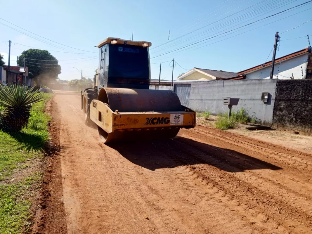 Prefeito Affonso determina recuperação de ruas no bairro Jorge Teixeira