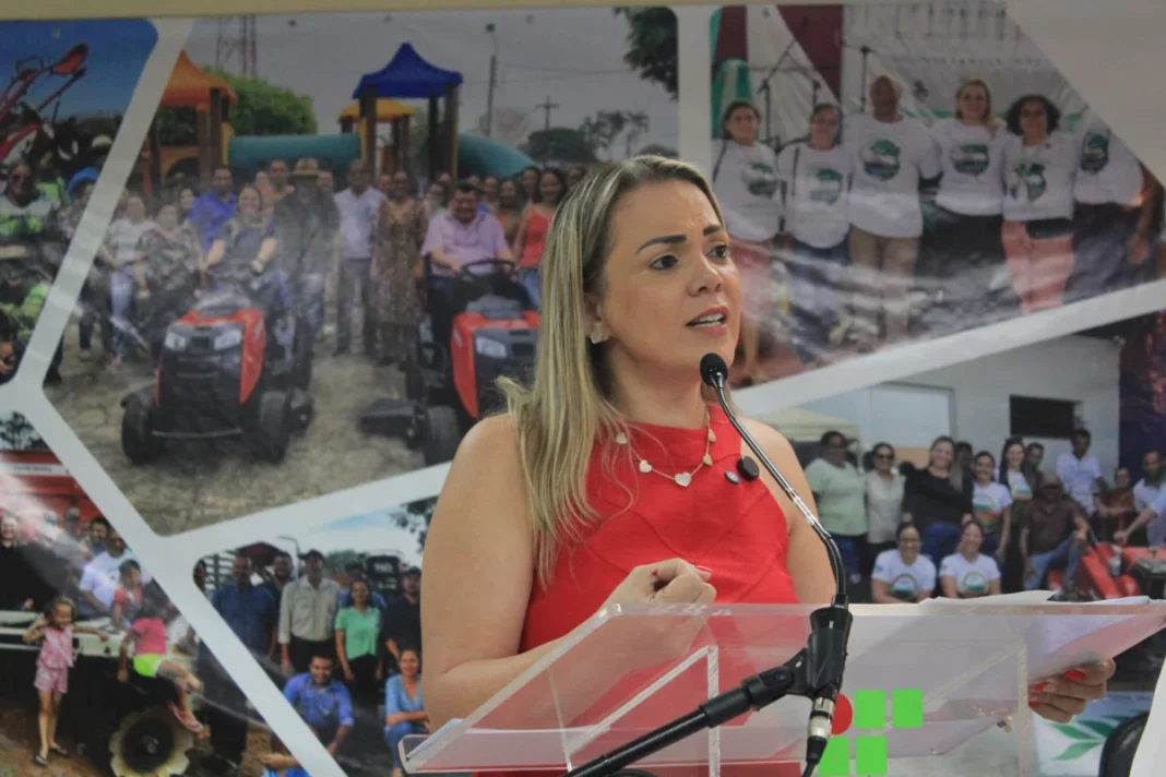 Cardápio escolar alinhado à agricultura familiar é pauta da deputada Cláudia de Jesus