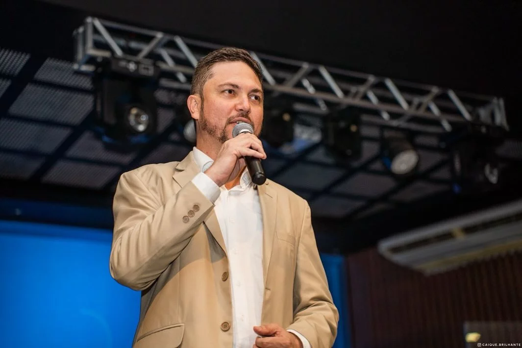 Jônatas França se destaca em enquete para Deputado Federal em Ji-Paraná