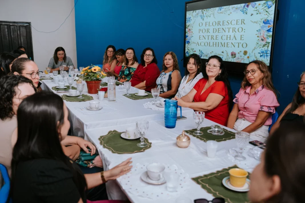 Prefeitura de Ji-Paraná realiza momento de acolhimento com professoras da Educação Especial
