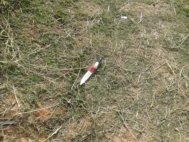 CPF CANCELADO: Neto ameaça matar avô, ataca PMs com faca e acaba morto