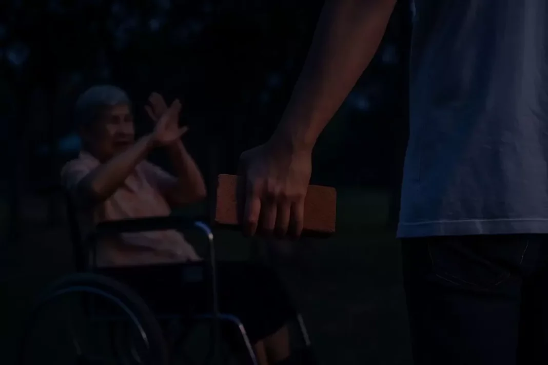 Homem em surto ataca a própria mãe de 68 anos com tijolo e acaba preso em Rondônia