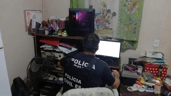 Bando liderado por menor produz pornografia infantil e estimula crianças à automutilação e suicídio