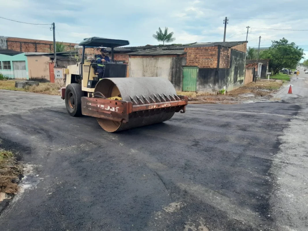 Prefeitura realiza operação tapa-buracos no bairro Bela Vista