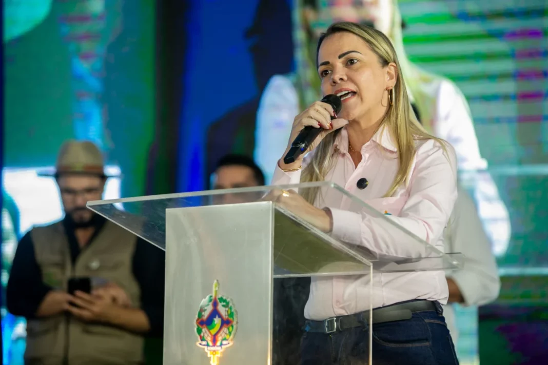 Deputada Cláudia de Jesus conduziu ação que aprovou gratificação salarial para os servidores da Emater