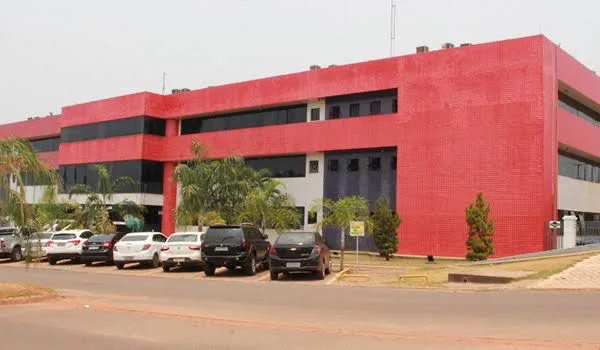 URGENTE: Justiça revoga liminar e autoriza retomada de obras para hospital em Cacoal