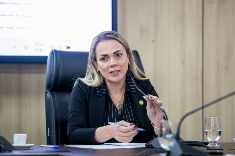 Deputada destina R$ 250 mil para atender hospital em RO
