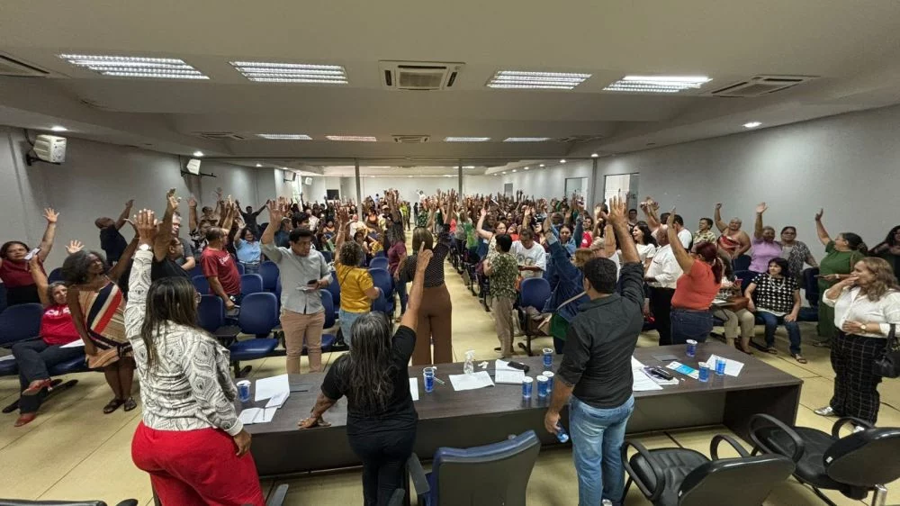 Greve na Educação agrava crise política do governo em Rondônia