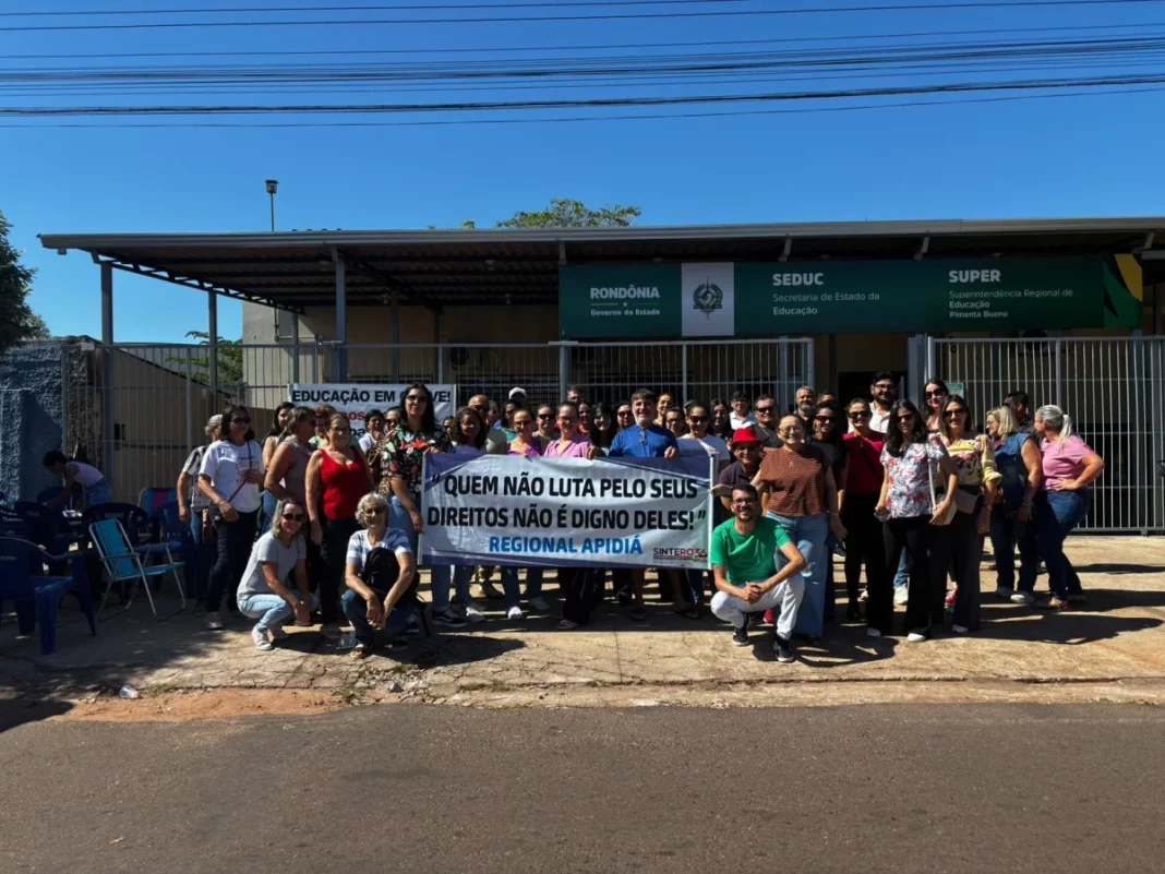 Servidores fortalecem greve da Educação em Pimenta Bueno e Espigão do Oeste