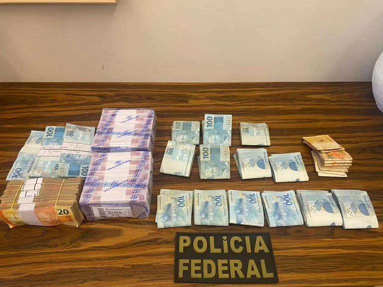 PF deflagra operação contra desvio de recursos da educação