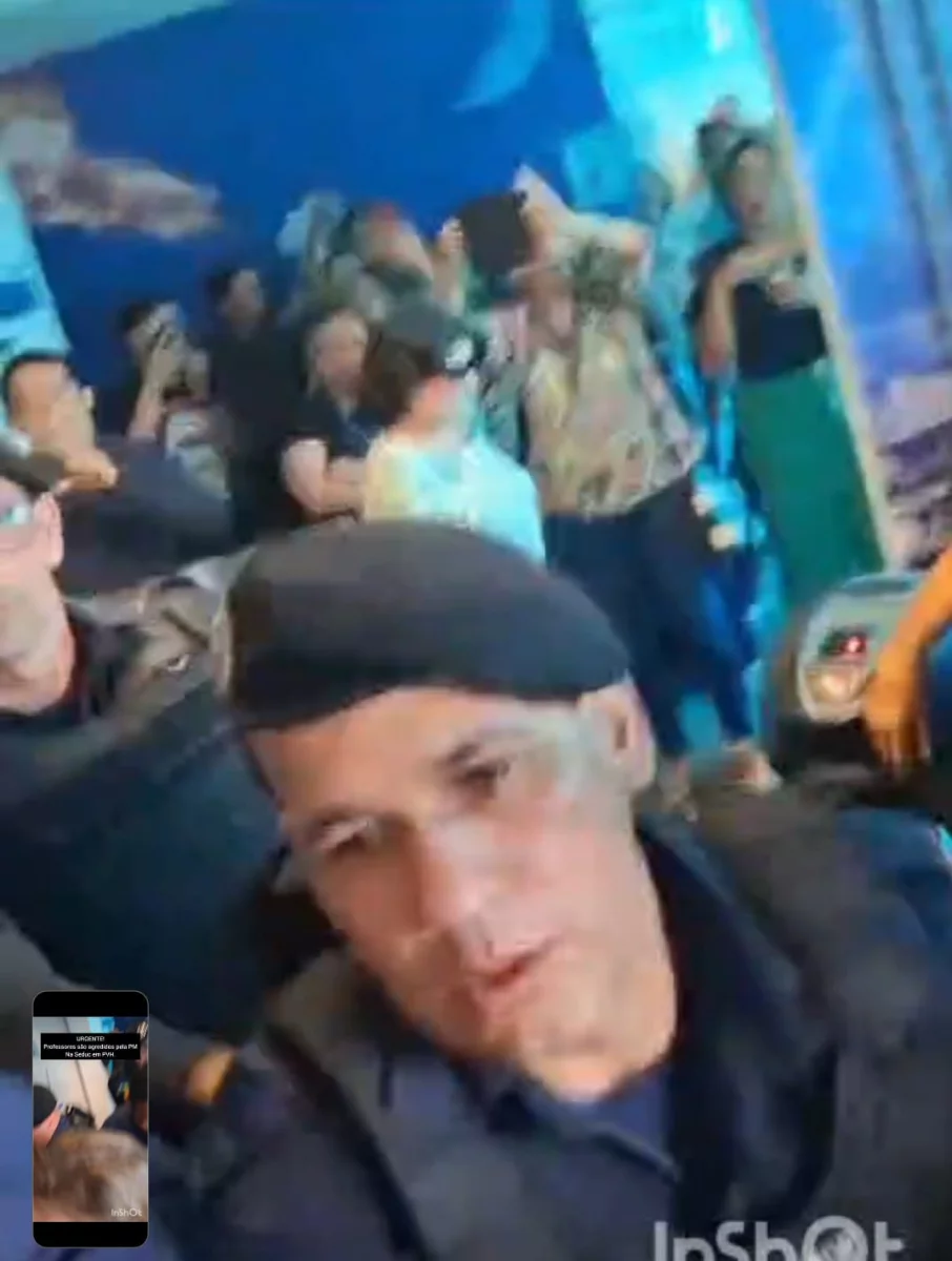 Vídeos mostram confronto entre policiais e servidores em greve; governador não atende a categoria