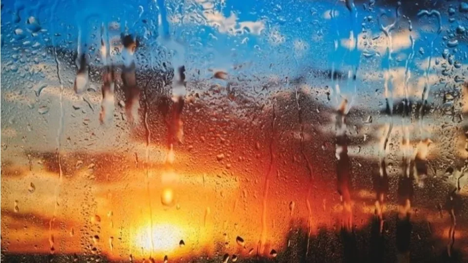 Domingo oscila entre calor e chuva em Rondônia