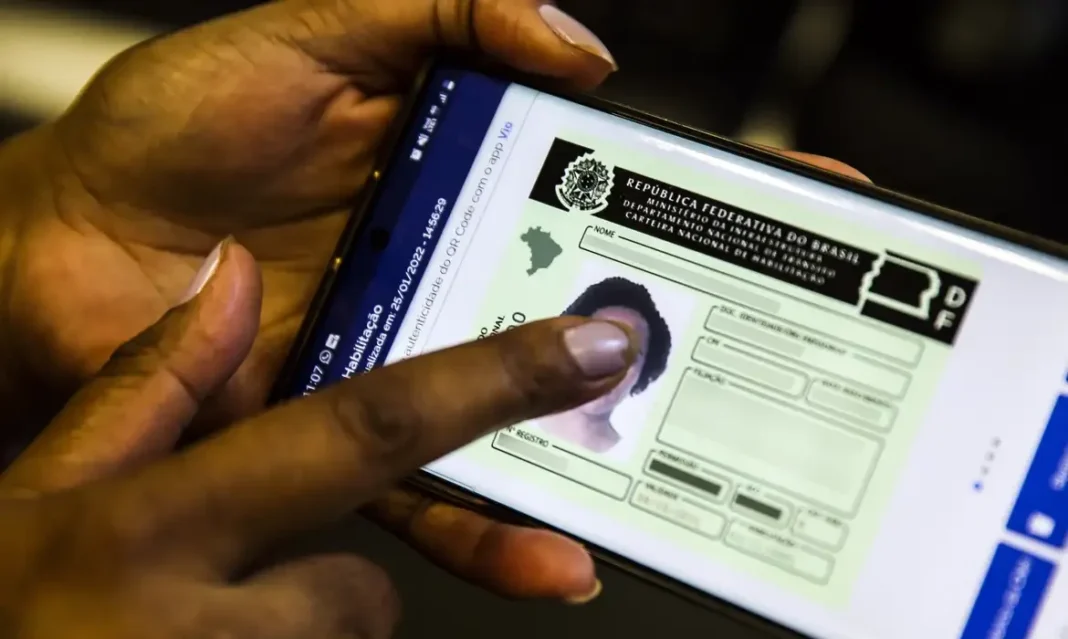 Entrega da primeira CNH Social acontece nesta quarta-feira em Rondônia