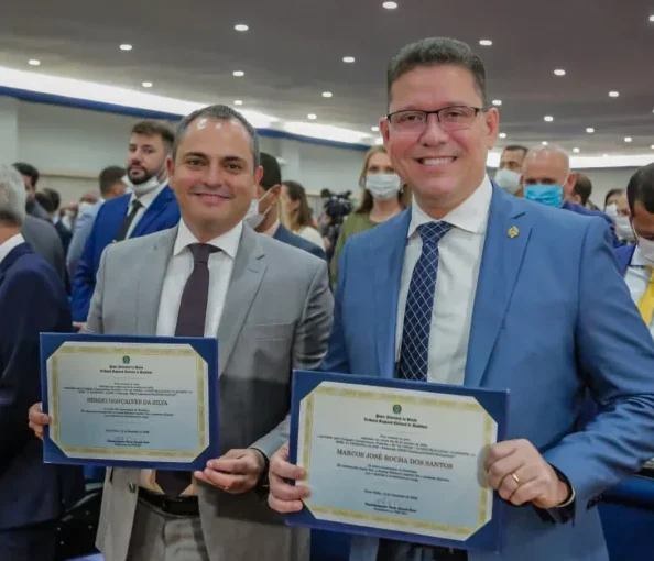 Virou novela: sem partido, Marcos Rocha anuncia que permanece à frente do governo