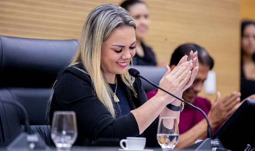 Cláudia de Jesus faz balanço positivo das ações em 2025