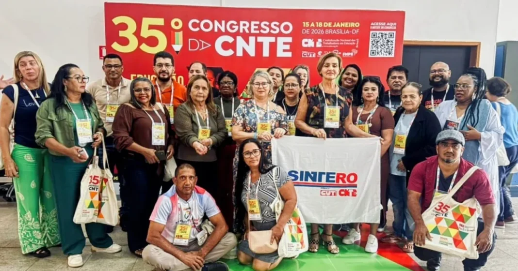 Sintero leva a voz da educação pública ao Congresso da CNTE