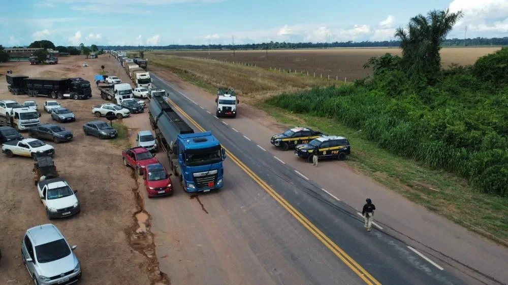 Desocupação ambiental motiva bloqueio da BR-364 em RO