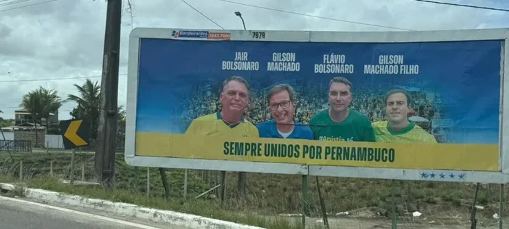 Justiça mira campanha antecipada de Flávio Bolsonaro