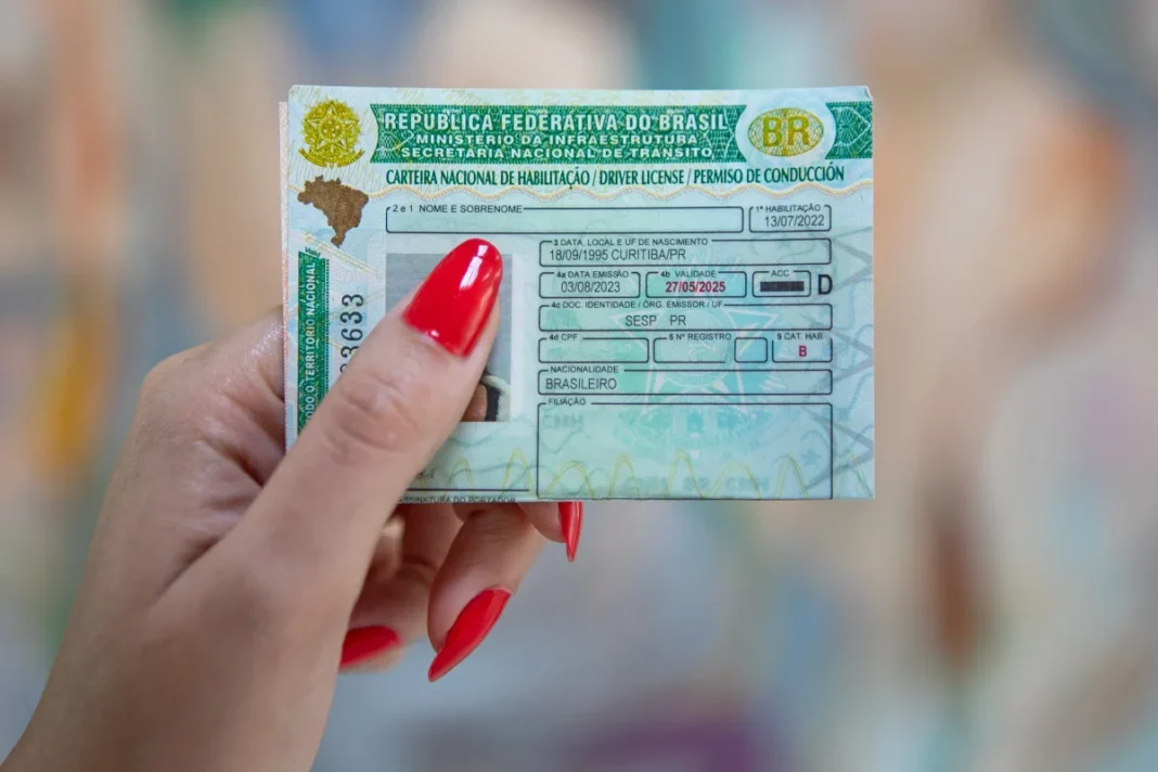 CNH pode mudar para carros manuais e automáticos