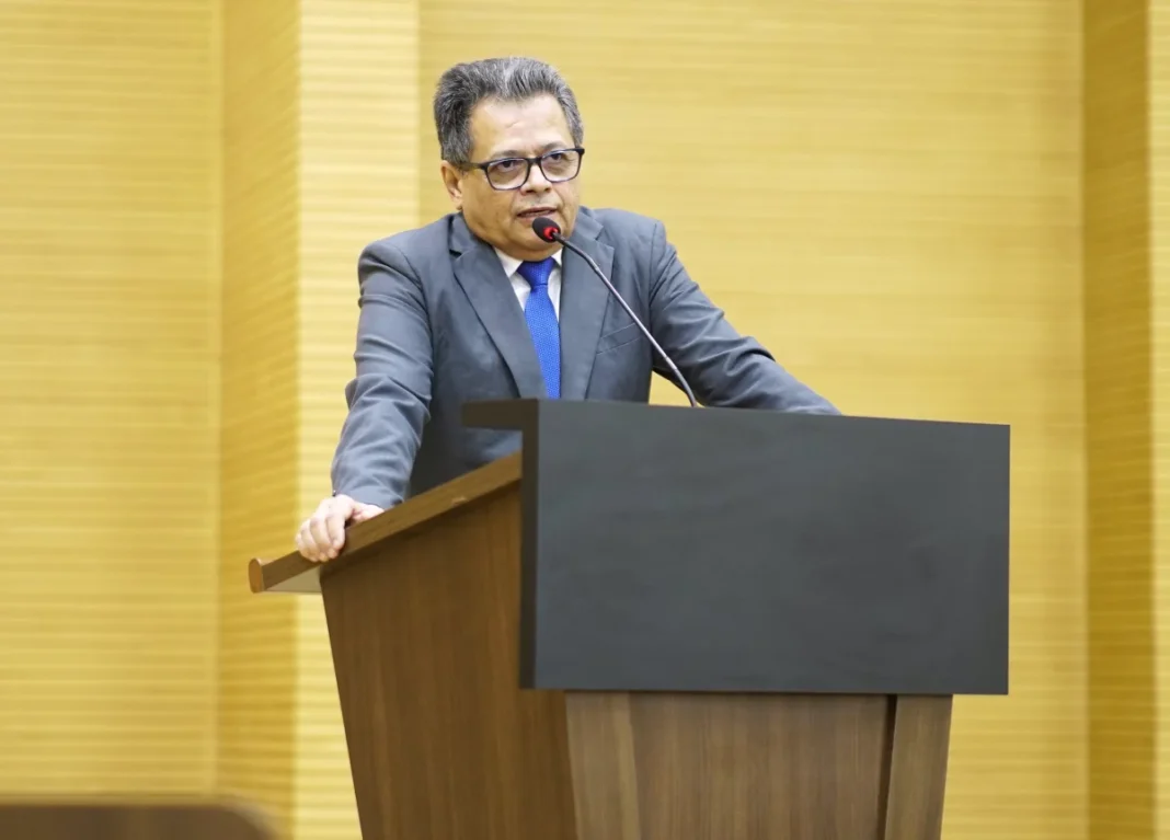 Professor Ribamar reage a fake news: “Não vão me intimidar”