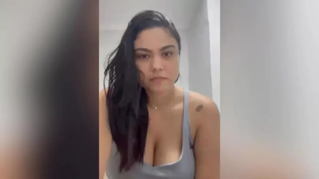 Mulher abandona o celular após perder tudo no “Tigrinho”