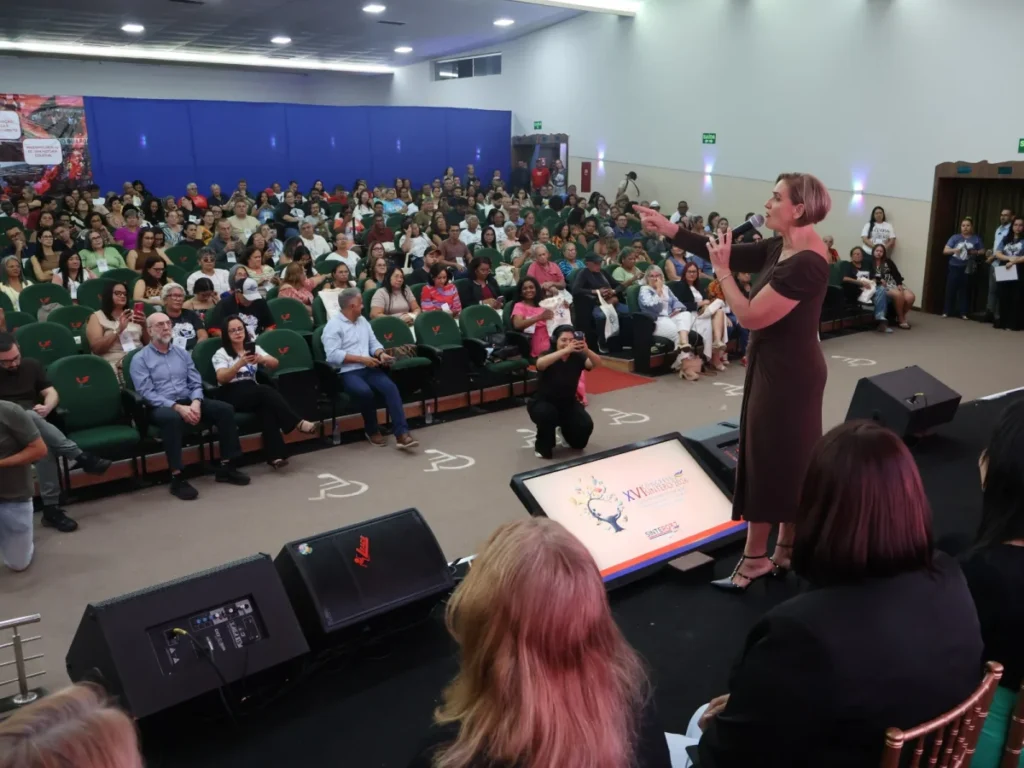 Presidente abre XVI Congresso do Sintero 2026