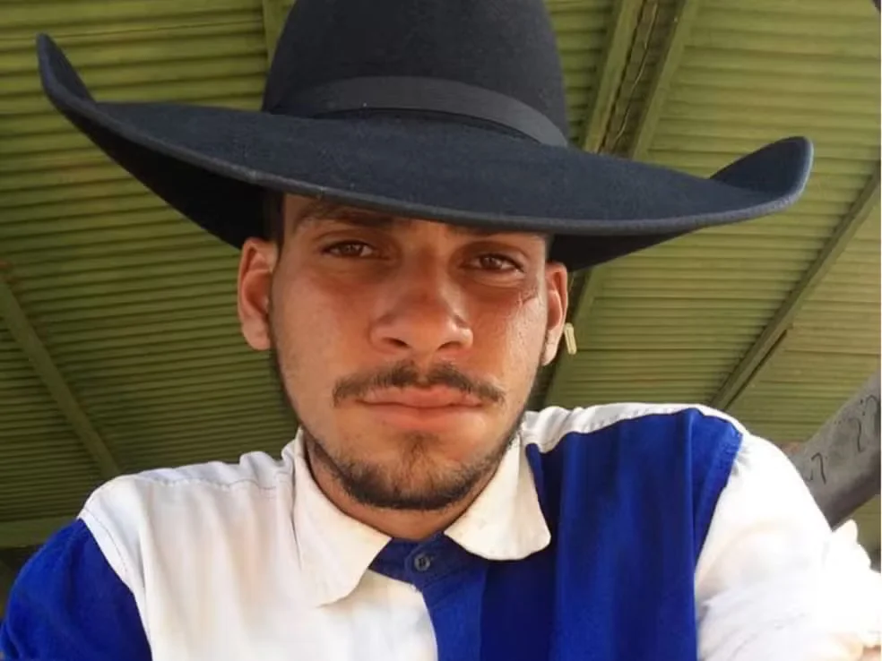 Peão morre após ser pisoteado por touro em RO