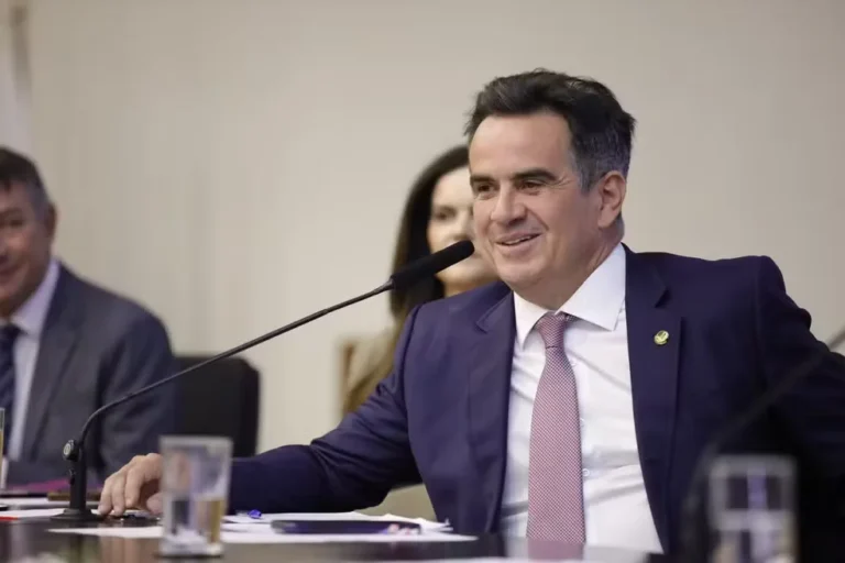 PF amanhece na porta do presidente do PP, senador Ciro Nogueira