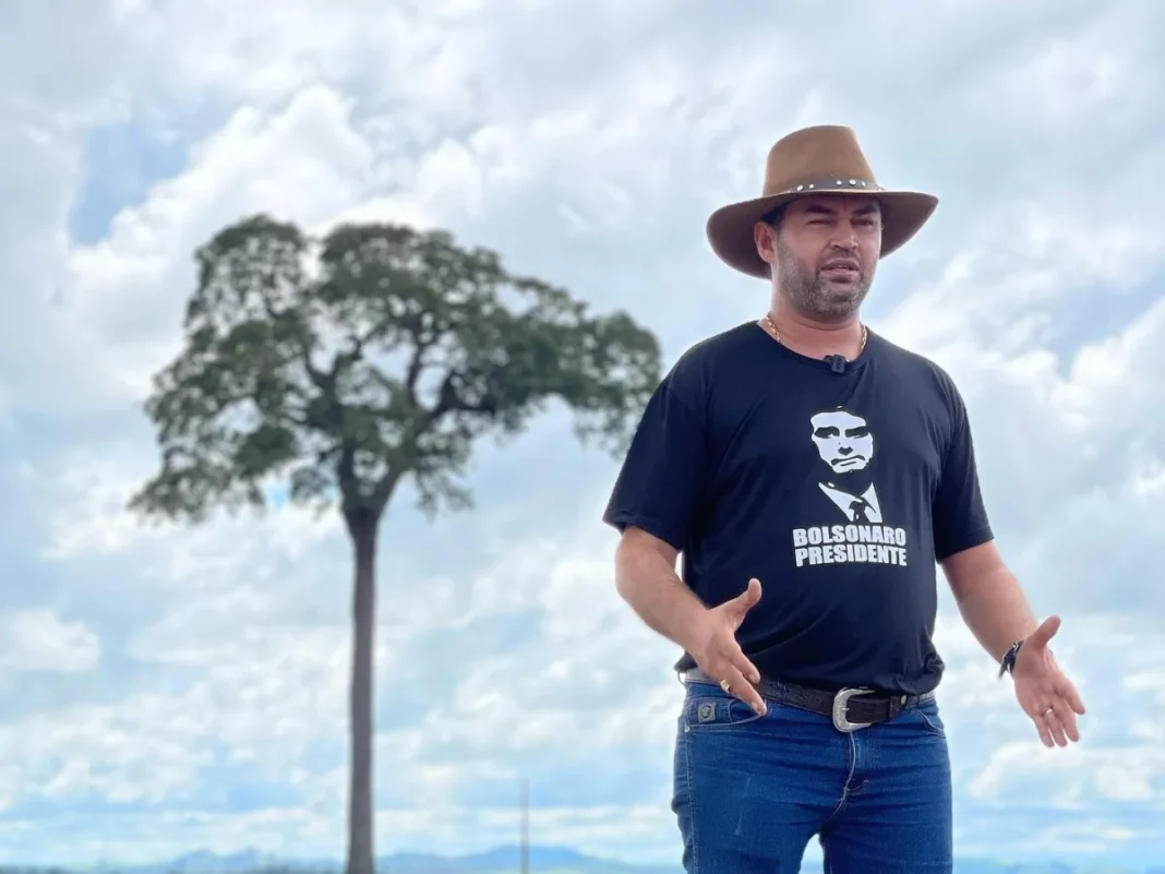 Bolsonaro de RO defende Flávio após escândalo milionário