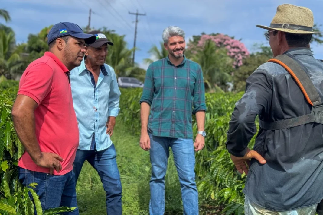 Wiveslando Neiva fortalece pré-campanha a estadual em RO
