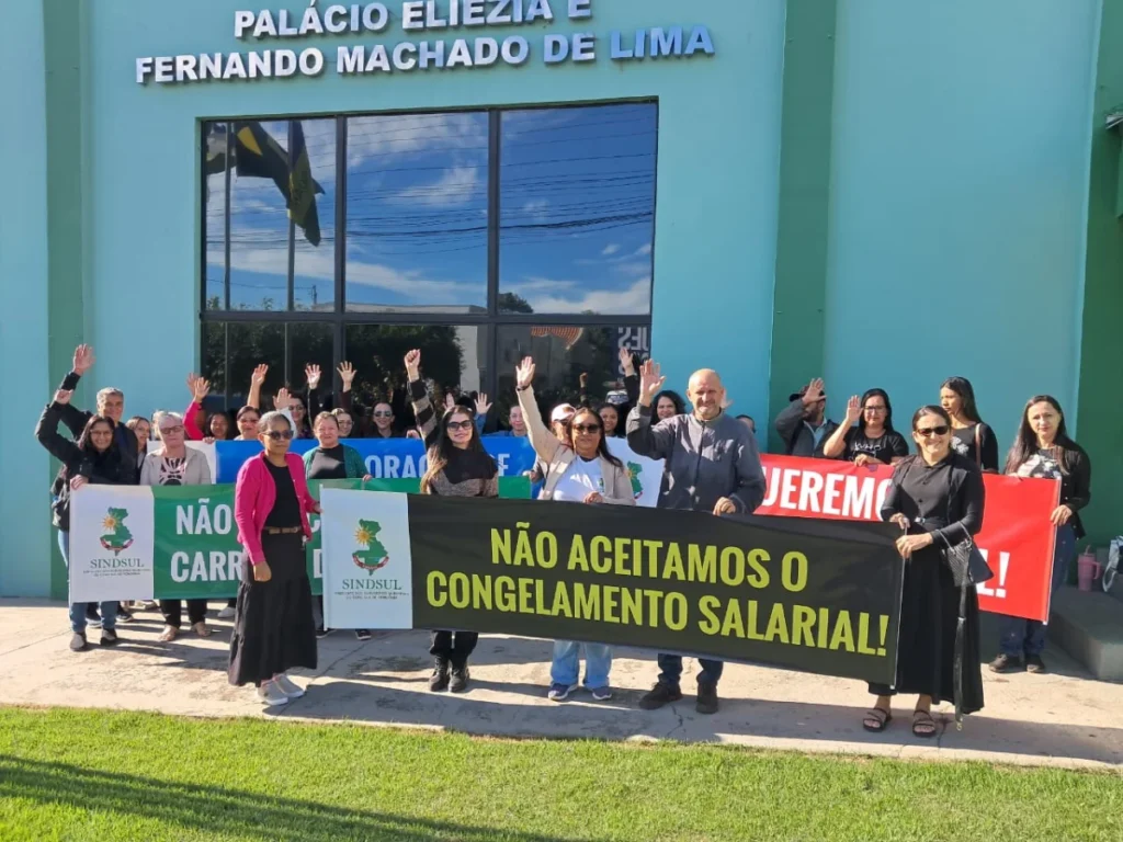 Câmara e prefeitura ignoram servidores de Chupinguaia