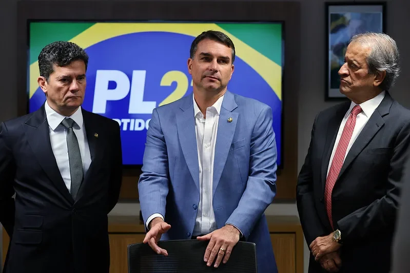 Datafolha mostra alta rejeição à candidatura de Flávio