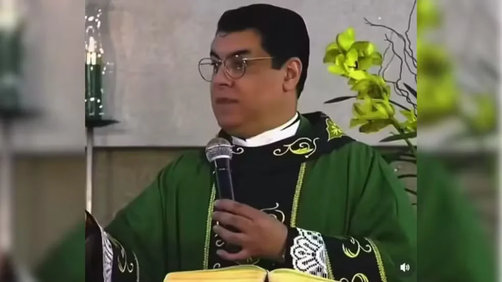 “Abre o olho”: padre aconselha noiva a cancelar casamento
