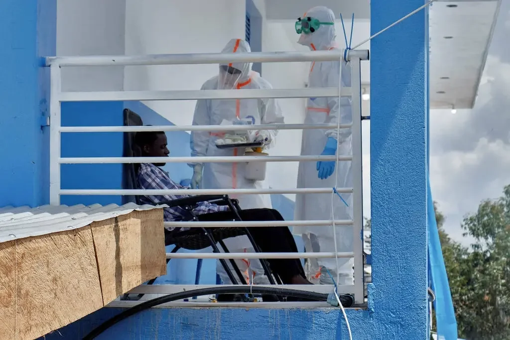 Autoridades de saúde investigam caso de ebola no Brasil