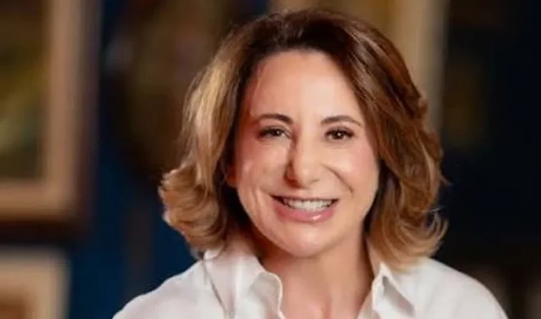 Jaqueline se diz surpresa com seu nome em reportagem