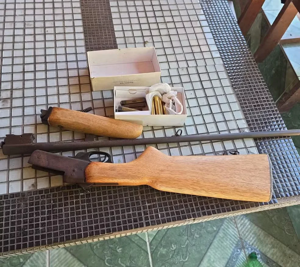 Homem é preso por ameaçar diretora de escola em RO