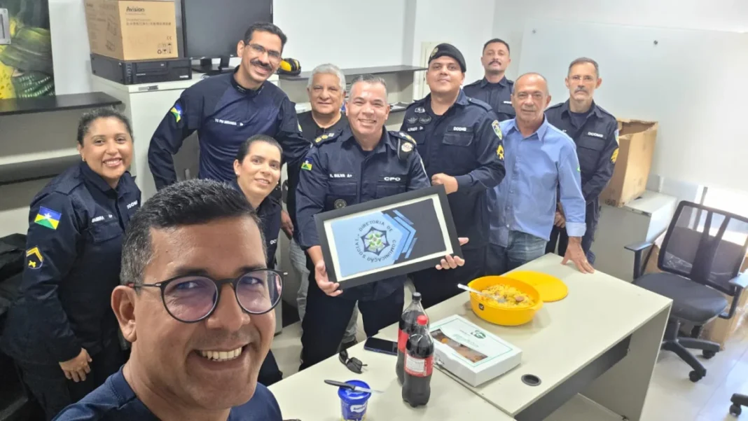 Ex-diretor do Colégio da PM em Vilhena recebe homenagem