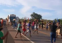 Bloqueio na BR-364: indígenas exigem exoneração de coordenadora em RO